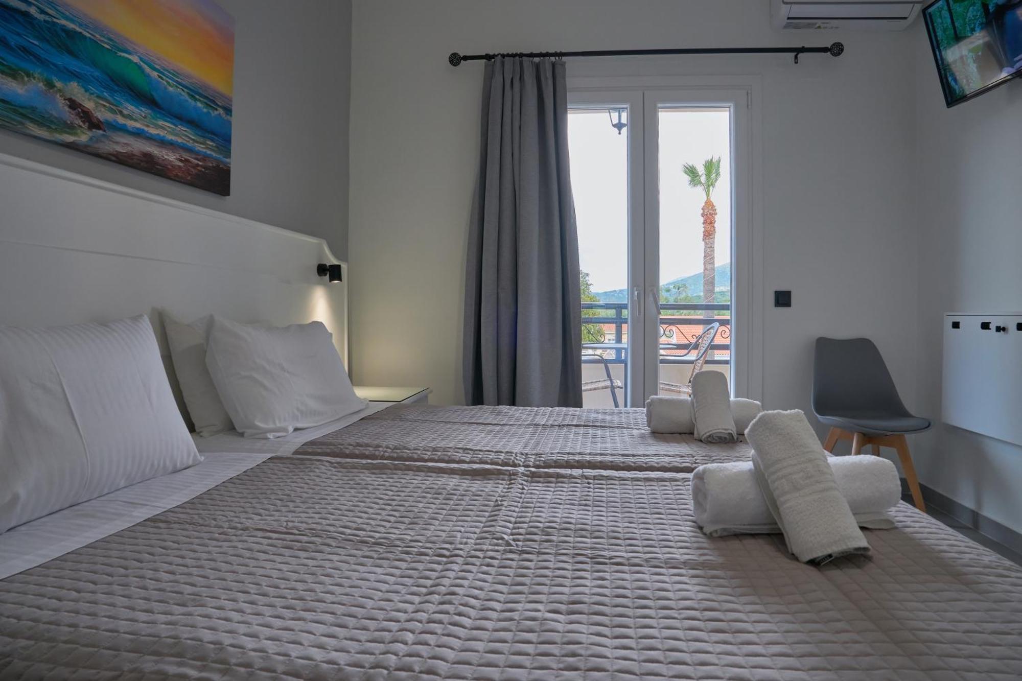 Fiona Apartments Róda Eksteriør bilde
